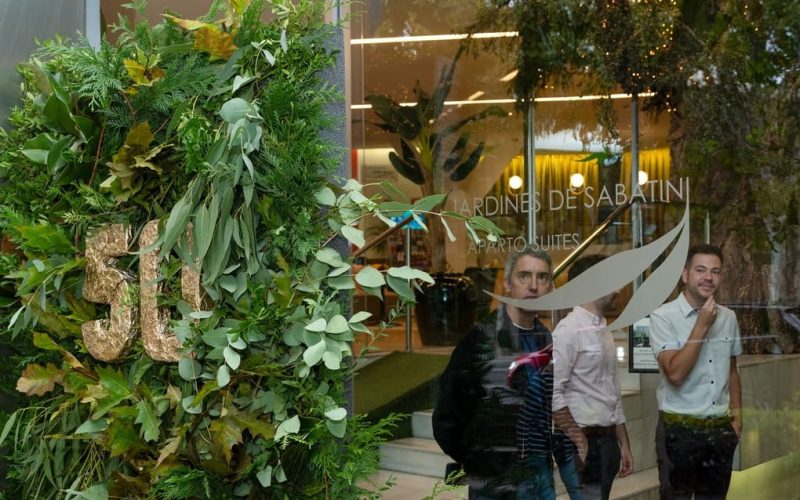 Stay at ApartoSuites Jardines Sabatini during its 50th anniversary